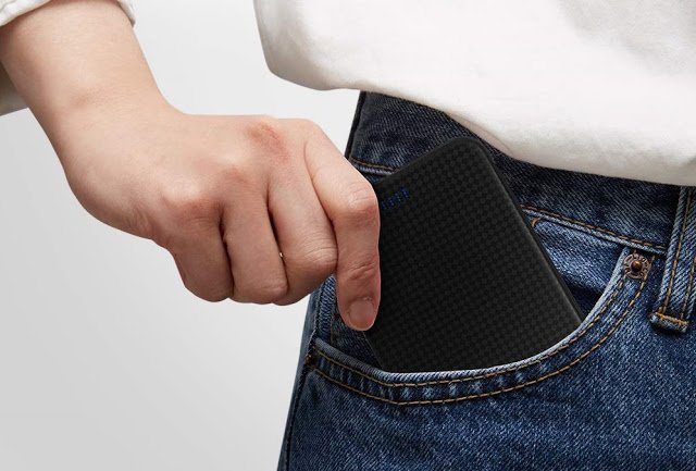 Spigen Essential F706L: powerbank ultra slim da 5000 mAh | Prova