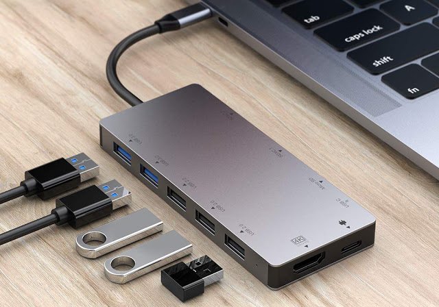 Flyland hub USB-C 11-in-1 in alluminio | Recensione